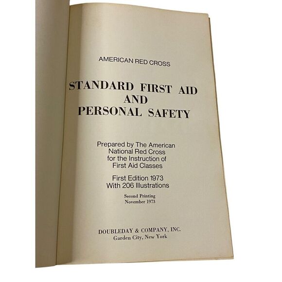 Standard First Aid And Personal Safety Paperback Book Health - Picture 7 of 11